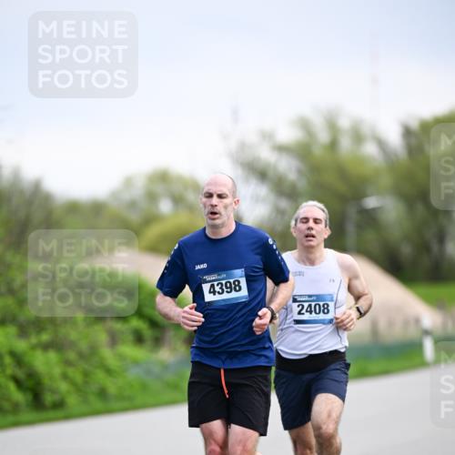 07.04.2024 - 43. Internationalen Wilhelmsburger Insellauf Dr. Thomas Lammeyer http://msf.ph/oto/6046464 07.04.2024 11:07:14 Laufen 4398, 2408 meine-sportfotos.de