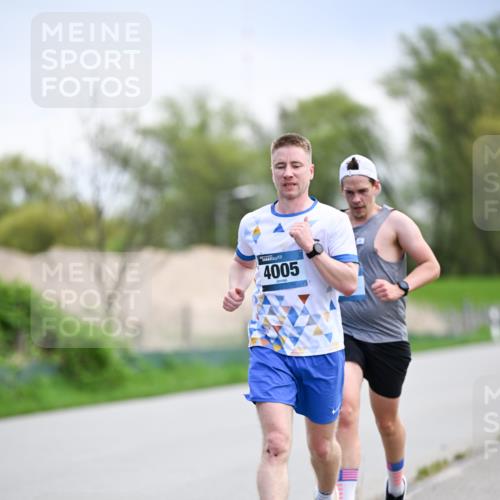 07.04.2024 - 43. Internationalen Wilhelmsburger Insellauf Dr. Thomas Lammeyer http://msf.ph/oto/6046580 07.04.2024 11:07:53 Laufen 4005 meine-sportfotos.de
