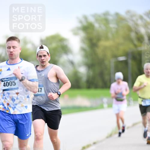 07.04.2024 - 43. Internationalen Wilhelmsburger Insellauf Dr. Thomas Lammeyer http://msf.ph/oto/6046586 07.04.2024 11:07:54 Laufen 4005, 47 meine-sportfotos.de