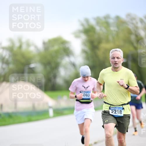 07.04.2024 - 43. Internationalen Wilhelmsburger Insellauf Dr. Thomas Lammeyer http://msf.ph/oto/6046625 07.04.2024 11:07:57 Laufen 093, 2218 meine-sportfotos.de