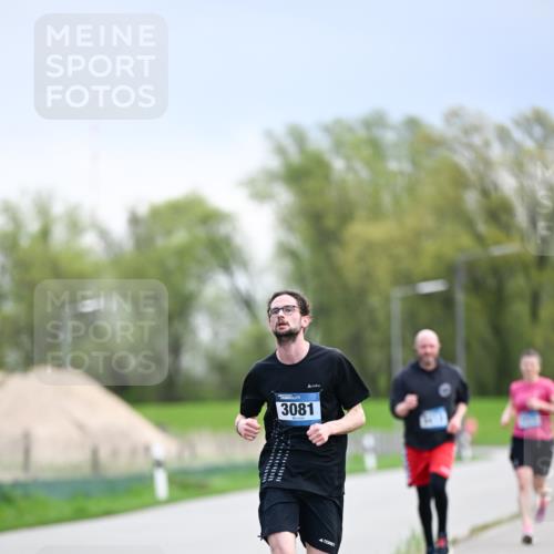 07.04.2024 - 43. Internationalen Wilhelmsburger Insellauf Dr. Thomas Lammeyer http://msf.ph/oto/6046671 07.04.2024 11:08:04 Laufen 3081 meine-sportfotos.de