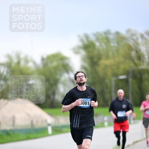 07.04.2024 - 43. Internationalen Wilhelmsburger Insellauf Dr. Thomas Lammeyer http://msf.ph/oto/6046677 07.04.2024 11:08:05 Laufen 3081 meine-sportfotos.de