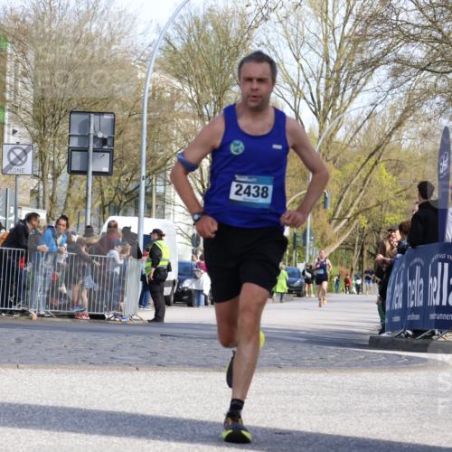 07.04.2024 - 43. Internationalen Wilhelmsburger Insellauf Strokosch-Dieckow http://msf.ph/oto/6046821 07.04.2024 11:20:57 Ziel 2438, 3950, 4359 meine-sportfotos.de
