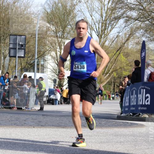 07.04.2024 - 43. Internationalen Wilhelmsburger Insellauf Strokosch-Dieckow http://msf.ph/oto/6046895 07.04.2024 11:20:56 Ziel 2438, 3950, 4359 meine-sportfotos.de