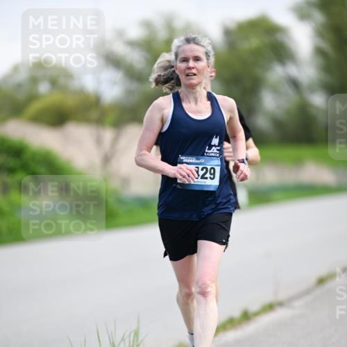 07.04.2024 - 43. Internationalen Wilhelmsburger Insellauf Dr. Thomas Lammeyer http://msf.ph/oto/6046992 07.04.2024 11:08:46 Laufen 29 meine-sportfotos.de