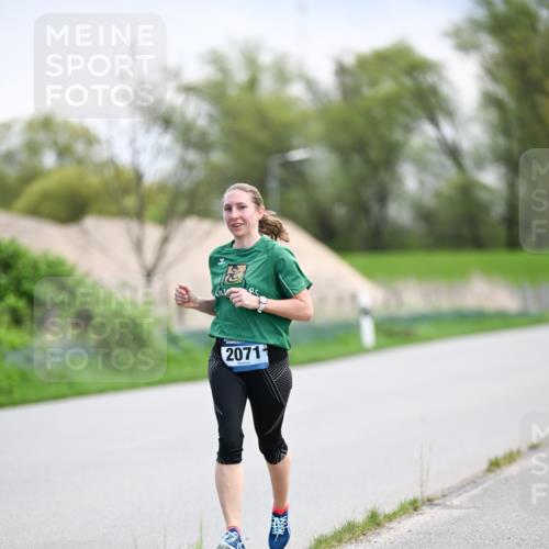07.04.2024 - 43. Internationalen Wilhelmsburger Insellauf Dr. Thomas Lammeyer http://msf.ph/oto/6047035 07.04.2024 11:09:01 Laufen 2071 meine-sportfotos.de