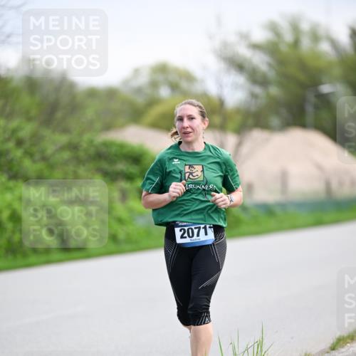 07.04.2024 - 43. Internationalen Wilhelmsburger Insellauf Dr. Thomas Lammeyer http://msf.ph/oto/6047052 07.04.2024 11:09:02 Laufen 43, 2071 meine-sportfotos.de