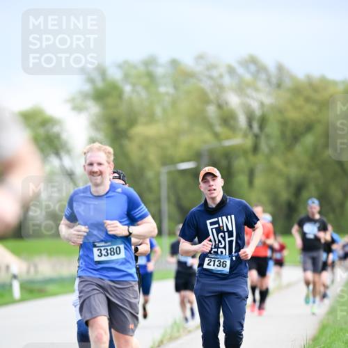 07.04.2024 - 43. Internationalen Wilhelmsburger Insellauf Dr. Thomas Lammeyer http://msf.ph/oto/6047149 07.04.2024 11:09:12 Laufen 3380, 2136 meine-sportfotos.de