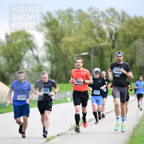 07.04.2024 - 43. Internationalen Wilhelmsburger Insellauf Dr. Thomas Lammeyer http://msf.ph/oto/6047203 07.04.2024 11:09:17 Laufen 3979, 2504, 365, 2628, 3640 meine-sportfotos.de