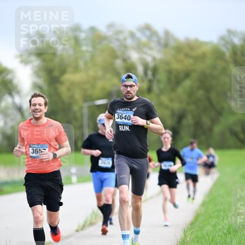 07.04.2024 - 43. Internationalen Wilhelmsburger Insellauf Dr. Thomas Lammeyer http://msf.ph/oto/6047226 07.04.2024 11:09:19 Laufen 365, 2529, 3640 meine-sportfotos.de