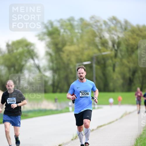 07.04.2024 - 43. Internationalen Wilhelmsburger Insellauf Dr. Thomas Lammeyer http://msf.ph/oto/6047325 07.04.2024 11:09:28 Laufen 3226, 2326 meine-sportfotos.de