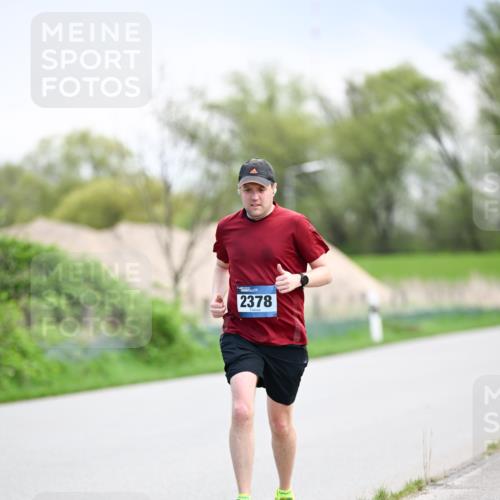 07.04.2024 - 43. Internationalen Wilhelmsburger Insellauf Dr. Thomas Lammeyer http://msf.ph/oto/6047378 07.04.2024 11:09:35 Laufen 2378 meine-sportfotos.de