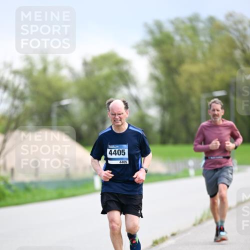 07.04.2024 - 43. Internationalen Wilhelmsburger Insellauf Dr. Thomas Lammeyer http://msf.ph/oto/6047402 07.04.2024 11:09:45 Laufen 4405, 4405 meine-sportfotos.de