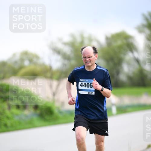 07.04.2024 - 43. Internationalen Wilhelmsburger Insellauf Dr. Thomas Lammeyer http://msf.ph/oto/6047420 07.04.2024 11:09:46 Laufen 4405, 4405 meine-sportfotos.de