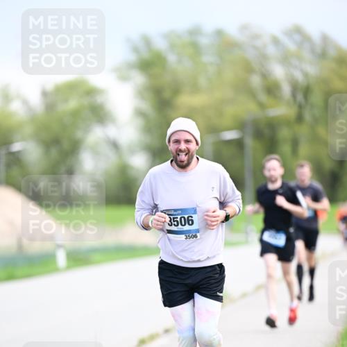 07.04.2024 - 43. Internationalen Wilhelmsburger Insellauf Dr. Thomas Lammeyer http://msf.ph/oto/6047455 07.04.2024 11:09:52 Laufen 3506, 3506 meine-sportfotos.de