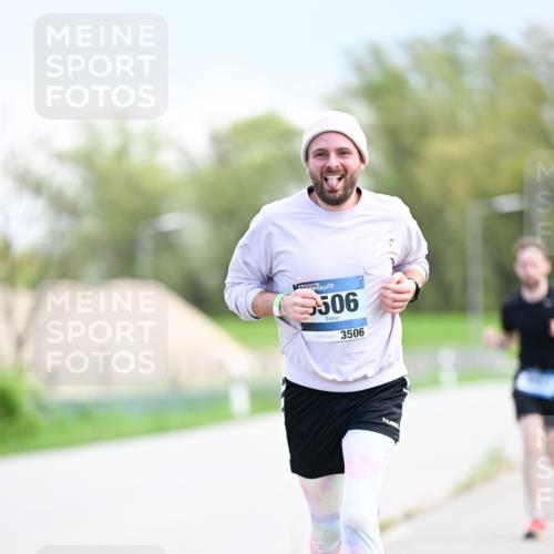 07.04.2024 - 43. Internationalen Wilhelmsburger Insellauf Dr. Thomas Lammeyer http://msf.ph/oto/6047469 07.04.2024 11:09:53 Laufen 5506, 3506 meine-sportfotos.de
