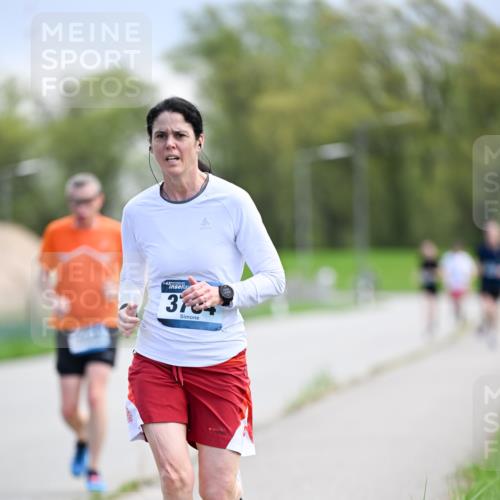 07.04.2024 - 43. Internationalen Wilhelmsburger Insellauf Dr. Thomas Lammeyer http://msf.ph/oto/6047704 07.04.2024 11:10:23 Laufen 43, 3184 meine-sportfotos.de