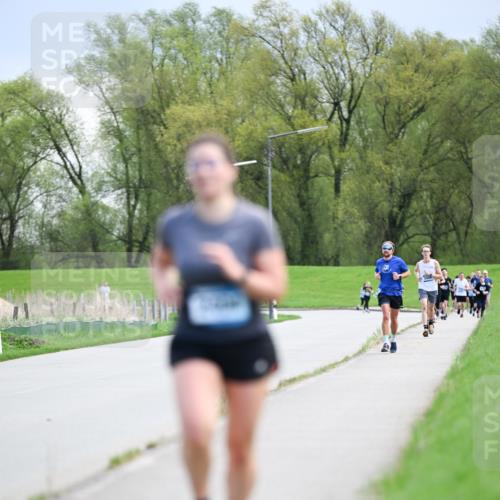 07.04.2024 - 43. Internationalen Wilhelmsburger Insellauf Dr. Thomas Lammeyer http://msf.ph/oto/6047872 07.04.2024 11:10:48 Laufen  meine-sportfotos.de