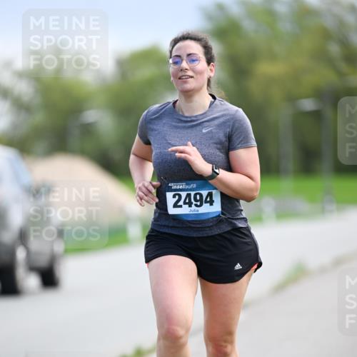 07.04.2024 - 43. Internationalen Wilhelmsburger Insellauf Dr. Thomas Lammeyer http://msf.ph/oto/6047890 07.04.2024 11:10:49 Laufen 2494 meine-sportfotos.de
