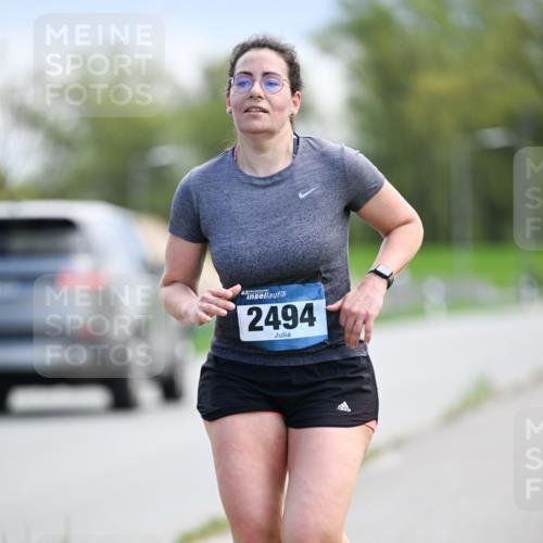 07.04.2024 - 43. Internationalen Wilhelmsburger Insellauf Dr. Thomas Lammeyer http://msf.ph/oto/6047894 07.04.2024 11:10:49 Laufen 2494 meine-sportfotos.de