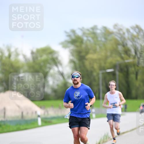 07.04.2024 - 43. Internationalen Wilhelmsburger Insellauf Dr. Thomas Lammeyer http://msf.ph/oto/6047920 07.04.2024 11:11:02 Laufen  meine-sportfotos.de