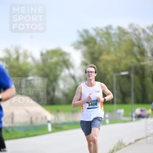 07.04.2024 - 43. Internationalen Wilhelmsburger Insellauf Dr. Thomas Lammeyer http://msf.ph/oto/6047961 07.04.2024 11:11:05 Laufen 3408 meine-sportfotos.de