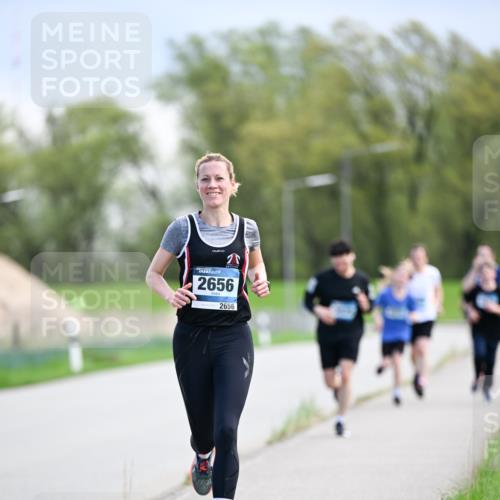 07.04.2024 - 43. Internationalen Wilhelmsburger Insellauf Dr. Thomas Lammeyer http://msf.ph/oto/6048027 07.04.2024 11:11:20 Laufen 2656, 2656 meine-sportfotos.de