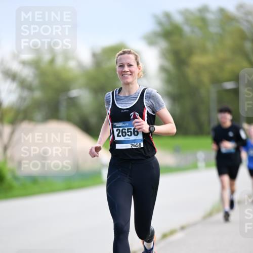 07.04.2024 - 43. Internationalen Wilhelmsburger Insellauf Dr. Thomas Lammeyer http://msf.ph/oto/6048045 07.04.2024 11:11:21 Laufen 2656, 2656 meine-sportfotos.de