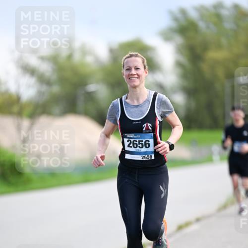 07.04.2024 - 43. Internationalen Wilhelmsburger Insellauf Dr. Thomas Lammeyer http://msf.ph/oto/6048047 07.04.2024 11:11:21 Laufen 2656, 2656 meine-sportfotos.de