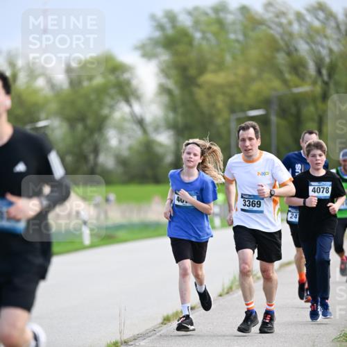 07.04.2024 - 43. Internationalen Wilhelmsburger Insellauf Dr. Thomas Lammeyer http://msf.ph/oto/6048090 07.04.2024 11:11:27 Laufen 3369, 24, 4078 meine-sportfotos.de