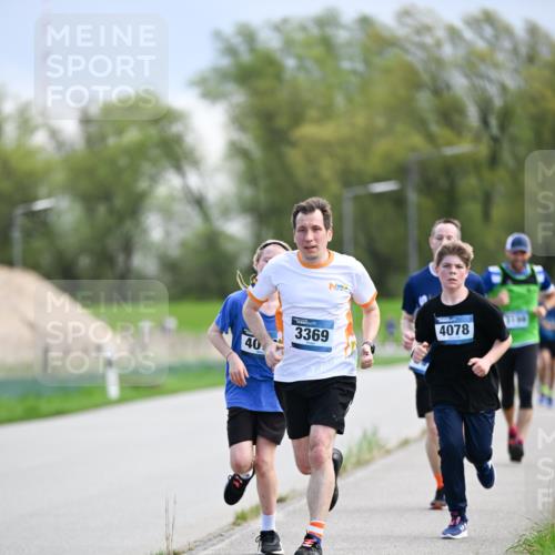07.04.2024 - 43. Internationalen Wilhelmsburger Insellauf Dr. Thomas Lammeyer http://msf.ph/oto/6048092 07.04.2024 11:11:27 Laufen 40, 3369, 4078, 3100 meine-sportfotos.de