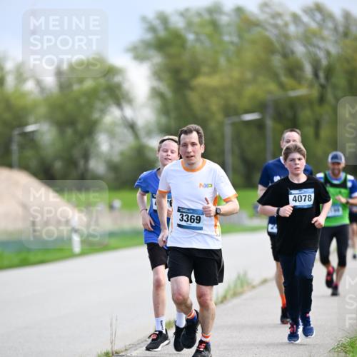 07.04.2024 - 43. Internationalen Wilhelmsburger Insellauf Dr. Thomas Lammeyer http://msf.ph/oto/6048094 07.04.2024 11:11:27 Laufen 4078, 3369 meine-sportfotos.de