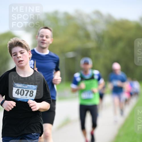 07.04.2024 - 43. Internationalen Wilhelmsburger Insellauf Dr. Thomas Lammeyer http://msf.ph/oto/6048140 07.04.2024 11:11:32 Laufen 43, 4078 meine-sportfotos.de