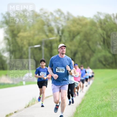 07.04.2024 - 43. Internationalen Wilhelmsburger Insellauf Dr. Thomas Lammeyer http://msf.ph/oto/6048181 07.04.2024 11:11:36 Laufen 4094, 3515 meine-sportfotos.de
