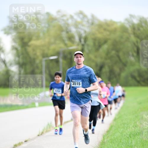 07.04.2024 - 43. Internationalen Wilhelmsburger Insellauf Dr. Thomas Lammeyer http://msf.ph/oto/6048185 07.04.2024 11:11:36 Laufen 3515 meine-sportfotos.de