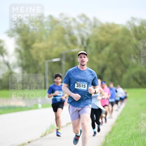 07.04.2024 - 43. Internationalen Wilhelmsburger Insellauf Dr. Thomas Lammeyer http://msf.ph/oto/6048192 07.04.2024 11:11:37 Laufen 3515 meine-sportfotos.de