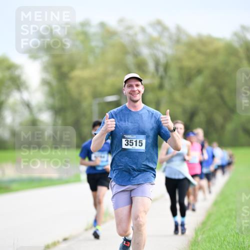 07.04.2024 - 43. Internationalen Wilhelmsburger Insellauf Dr. Thomas Lammeyer http://msf.ph/oto/6048205 07.04.2024 11:11:37 Laufen 3515 meine-sportfotos.de