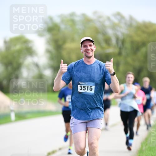 07.04.2024 - 43. Internationalen Wilhelmsburger Insellauf Dr. Thomas Lammeyer http://msf.ph/oto/6048219 07.04.2024 11:11:38 Laufen 3515 meine-sportfotos.de