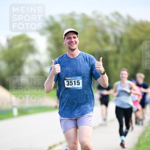 07.04.2024 - 43. Internationalen Wilhelmsburger Insellauf Dr. Thomas Lammeyer http://msf.ph/oto/6048226 07.04.2024 11:11:39 Laufen 3515 meine-sportfotos.de