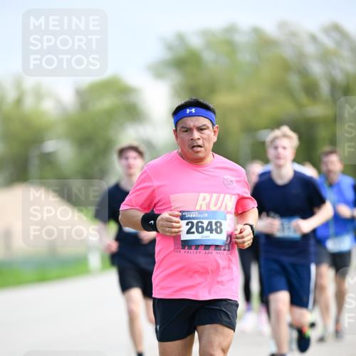 07.04.2024 - 43. Internationalen Wilhelmsburger Insellauf Dr. Thomas Lammeyer http://msf.ph/oto/6048325 07.04.2024 11:11:46 Laufen 43, 2648, 10, 2025 meine-sportfotos.de