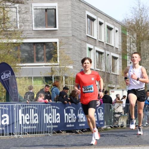 07.04.2024 - 43. Internationalen Wilhelmsburger Insellauf Strokosch-Dieckow http://msf.ph/oto/6048414 07.04.2024 11:19:09 Ziel 2116, 2365, 2392, 3439, 3949, 4387 meine-sportfotos.de