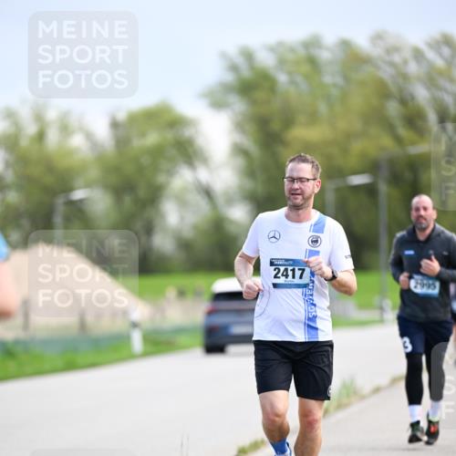 07.04.2024 - 43. Internationalen Wilhelmsburger Insellauf Dr. Thomas Lammeyer http://msf.ph/oto/6048436 07.04.2024 11:12:00 Laufen 2417, 2995 meine-sportfotos.de