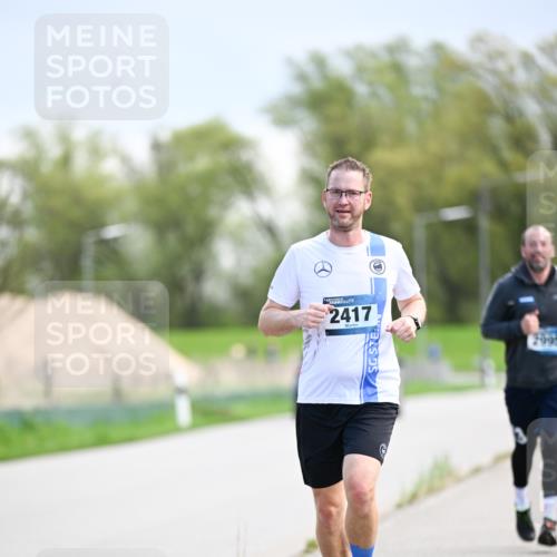 07.04.2024 - 43. Internationalen Wilhelmsburger Insellauf Dr. Thomas Lammeyer http://msf.ph/oto/6048444 07.04.2024 11:12:01 Laufen 2417, 2005 meine-sportfotos.de