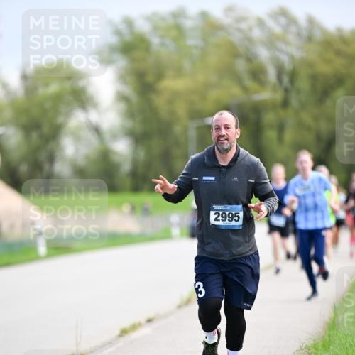 07.04.2024 - 43. Internationalen Wilhelmsburger Insellauf Dr. Thomas Lammeyer http://msf.ph/oto/6048467 07.04.2024 11:12:03 Laufen 2995, 3 meine-sportfotos.de