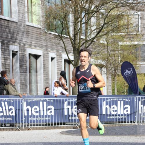 07.04.2024 - 43. Internationalen Wilhelmsburger Insellauf Strokosch-Dieckow http://msf.ph/oto/6048486 07.04.2024 11:19:04 Ziel 2116, 2392, 3439, 3949, 4387 meine-sportfotos.de