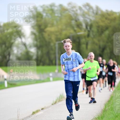 07.04.2024 - 43. Internationalen Wilhelmsburger Insellauf Dr. Thomas Lammeyer http://msf.ph/oto/6048505 07.04.2024 11:12:06 Laufen 3402 meine-sportfotos.de