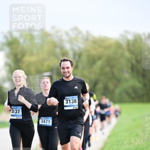 07.04.2024 - 43. Internationalen Wilhelmsburger Insellauf Dr. Thomas Lammeyer http://msf.ph/oto/6048628 07.04.2024 11:12:17 Laufen 3137, 3137, 3471, 3138, 3138 meine-sportfotos.de