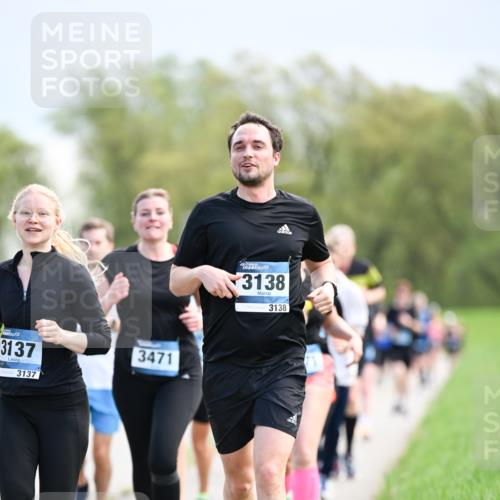 07.04.2024 - 43. Internationalen Wilhelmsburger Insellauf Dr. Thomas Lammeyer http://msf.ph/oto/6048641 07.04.2024 11:12:18 Laufen 3137, 3137, 3471, 3138, 3138 meine-sportfotos.de