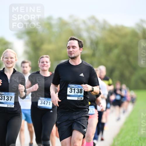 07.04.2024 - 43. Internationalen Wilhelmsburger Insellauf Dr. Thomas Lammeyer http://msf.ph/oto/6048644 07.04.2024 11:12:18 Laufen 3137, 3137, 3471, 3138, 3138 meine-sportfotos.de