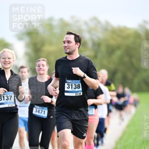 07.04.2024 - 43. Internationalen Wilhelmsburger Insellauf Dr. Thomas Lammeyer http://msf.ph/oto/6048646 07.04.2024 11:12:18 Laufen 3137, 3137, 3471, 3138, 3138 meine-sportfotos.de